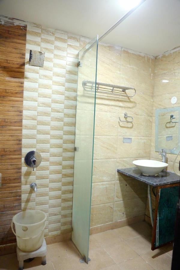 Aerocity Hotel Jindal Palace Delhi- A Well Hygiene Property"All Staff Vaccinated " Nova Deli Exterior foto